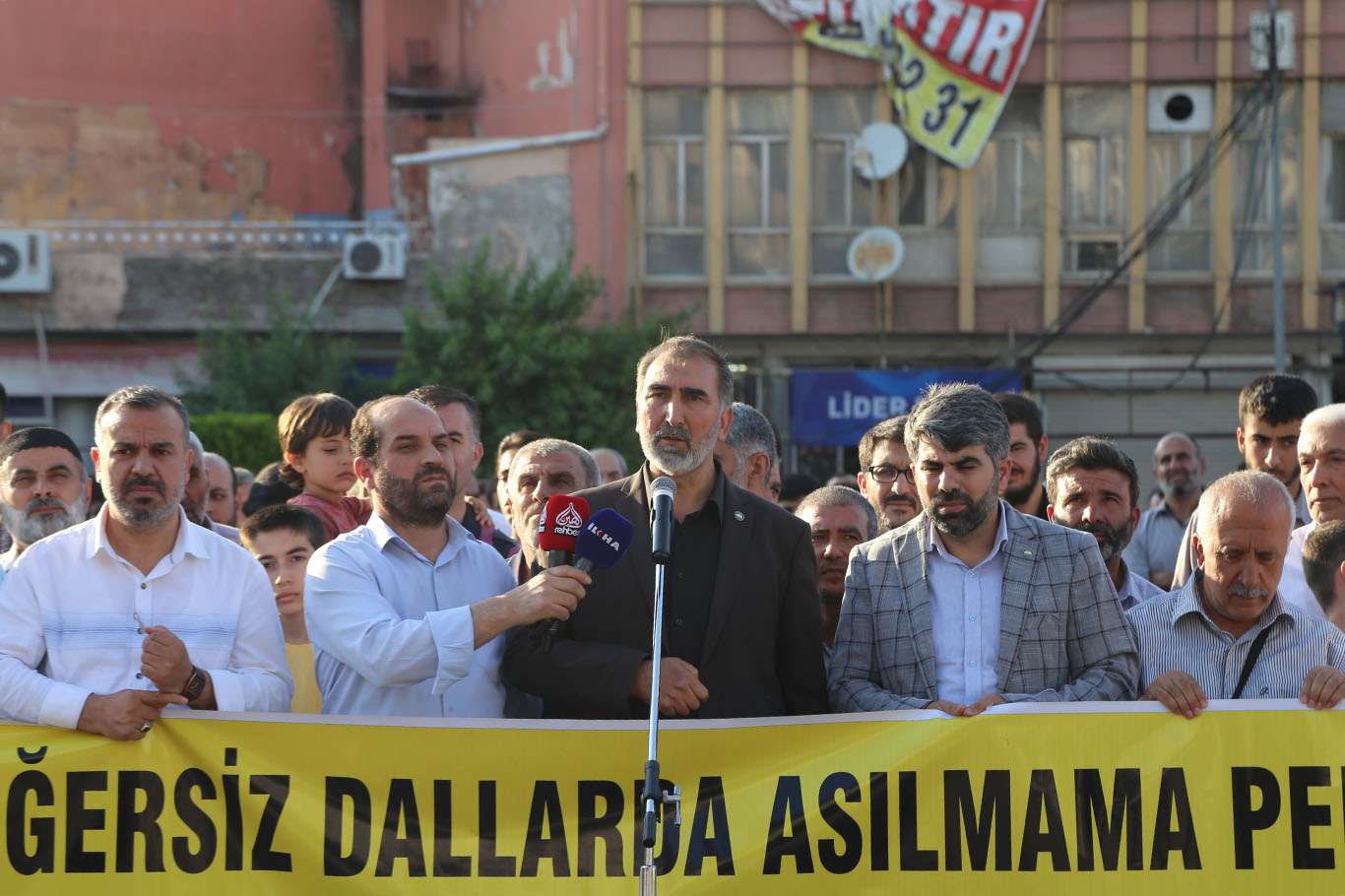 Mustazaf-Der Genel Başkanı Yılmaz: Şeyh Said ve arkadaşlarının mezar yerleri neden tespit edilmiyor? Mustazaf-Der Genel Başkanı Yılmaz: Şeyh Said ve arkadaşlarının mezar yerleri neden tespit edilmiyor?